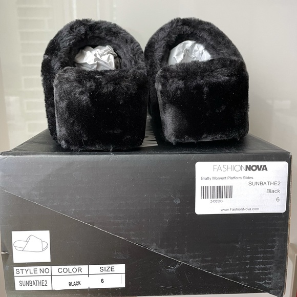 Bratty Moment Fuzzy Black Platform Slides — Fashion Nova - Picture 6 of 6